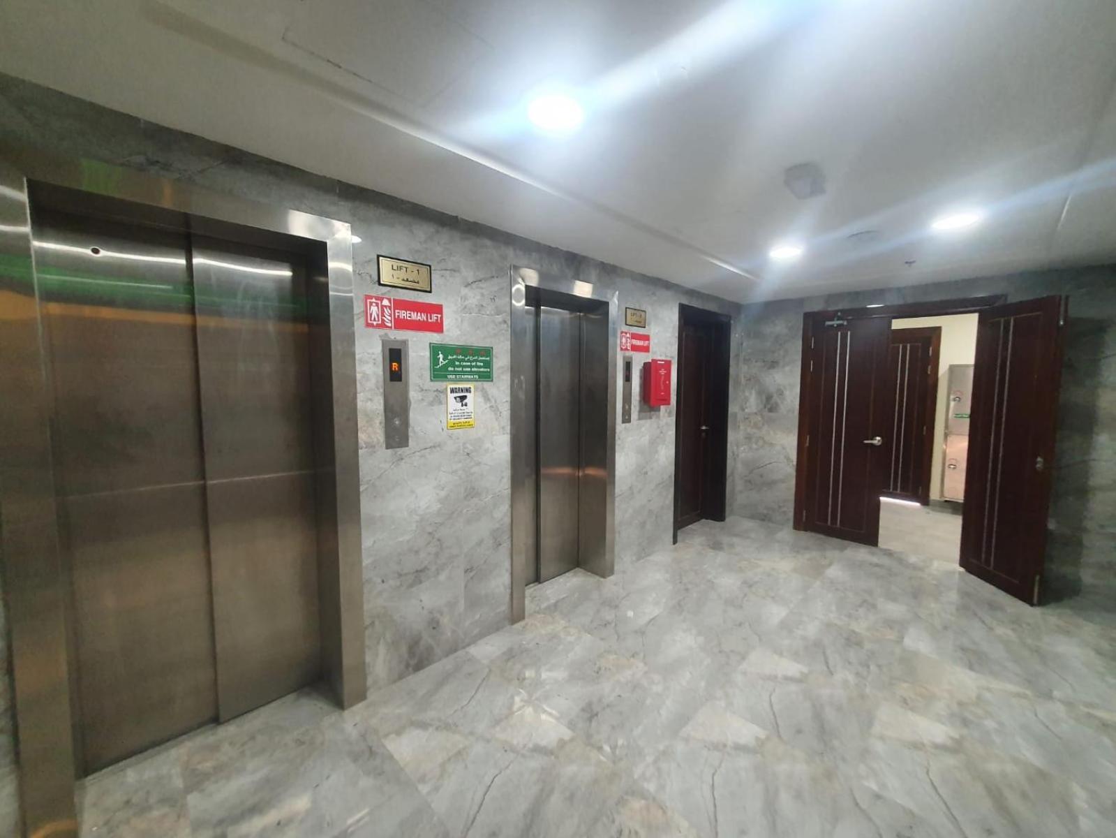 דוחה Terminal Inn Old Airport Hotel & Apartment מראה חיצוני תמונה